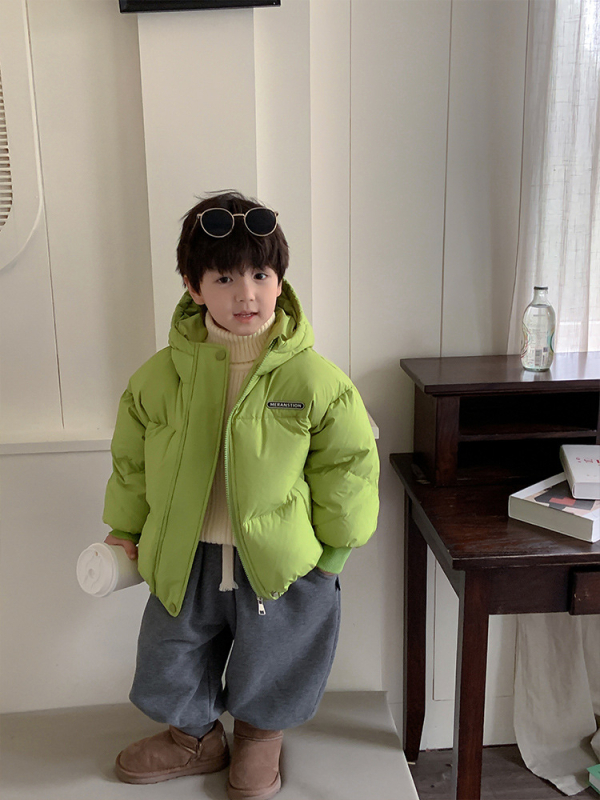Bērnu Down jaka ar korejisku stilu, zēniem, ar kapuci un rāvējslēdzēju, bieza pūka pildījums, īss griezums, brīvs siluets, vecums 3–8 gadi