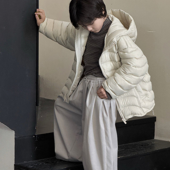 Zēnu ziemas jaka ar pīļu pūka pildījumu, pūka saturs ≥95%, ar kapuci un rāvējslēdzēju