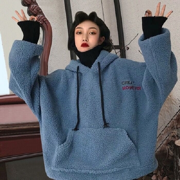 Ženski hoodie pulover s flis podstavom od poliestera, debeli materijal, dugi rukavi, širok kroj
