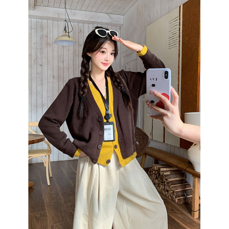 Cardigan tricotat cu design fals de două părți, decolteu în V, mâneci lungi, fibre de poliester, toamna 2025