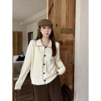 Palton-sweater tricotat cu guler polo, închidere cu nasturi pe un rând, mâneci lungi, acrilic, iarna 2025