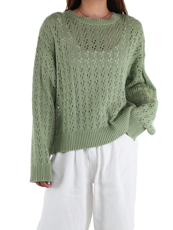 Pulover tricotat cu glugă, croială lejeră, perforații, guler rotund, mâneci lungi