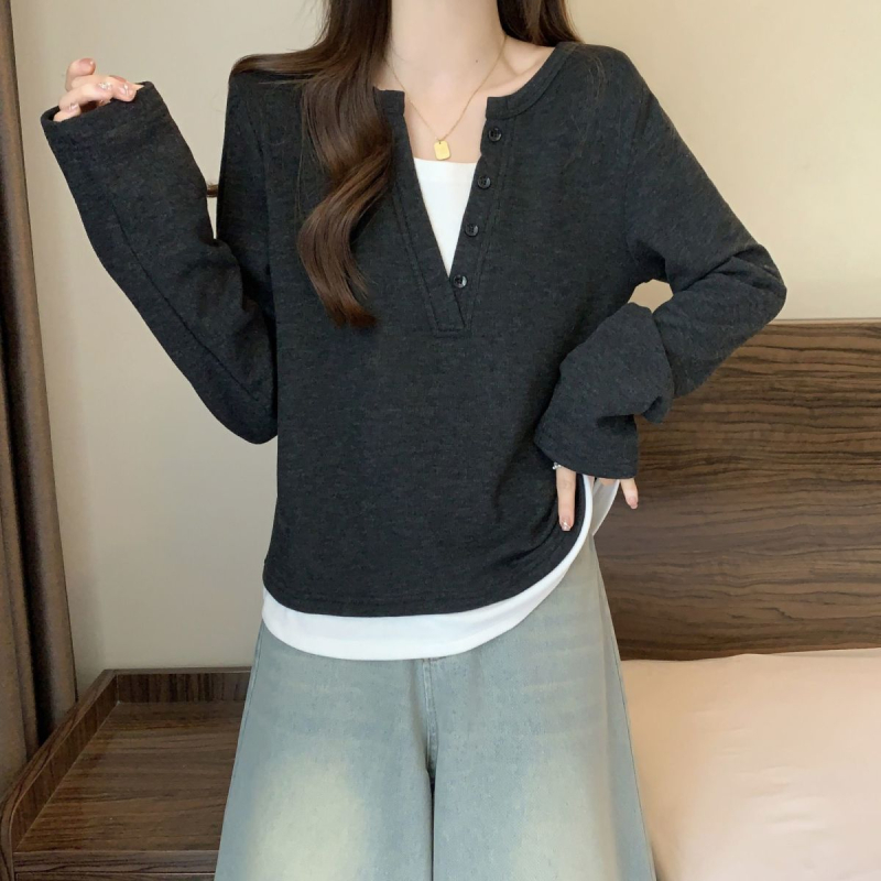 Tricou T cu decolteu în V, mâneci lungi, tricot poliester, broderie, croială în formă de A