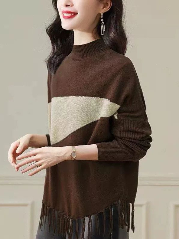 Pulover din poliester cu model color-block, guler semi-turtleneck, mâneci lungi, croială lejeră, lungime medie.