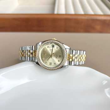 Ibso 1380 Ceas dama cu calendar, motiv planetar cu diamant, cuarț (Mișcare: cuarț; Rezistență la apă: 30m; Carcasă: metal; Curea: oțel inoxidabil; Geam: mineral întărit)