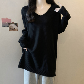 Плетен топ с качулка, средна дължина, V-образно деколте, дълги ръкави, триизмерен разрез