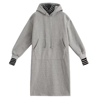 Női polár béléses vastag pulóverruha kapucnival, laza szabású, imitált két-darabos megjelenés, poliészter.