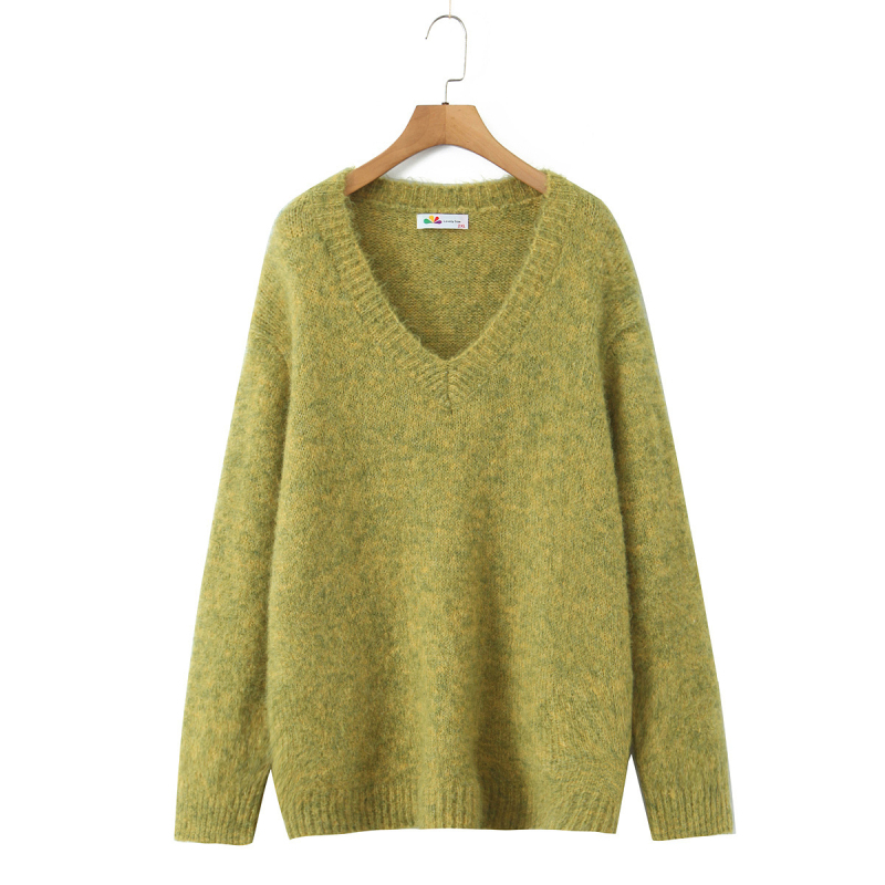 Alpaka villa segu polüestriga 50–70%, V-kaelusega, kapuutsiga, pikkade varrukatega, keskmise pikkusega, igapäevane jaapani-korea stiil