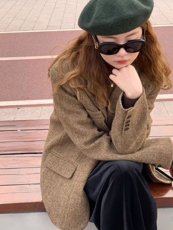 Plus-size vuneni sakoi za žene, zima 2025, casual korejsko-japanski stil, jednobojni, zatvaranje sa dva gumba, veličina L