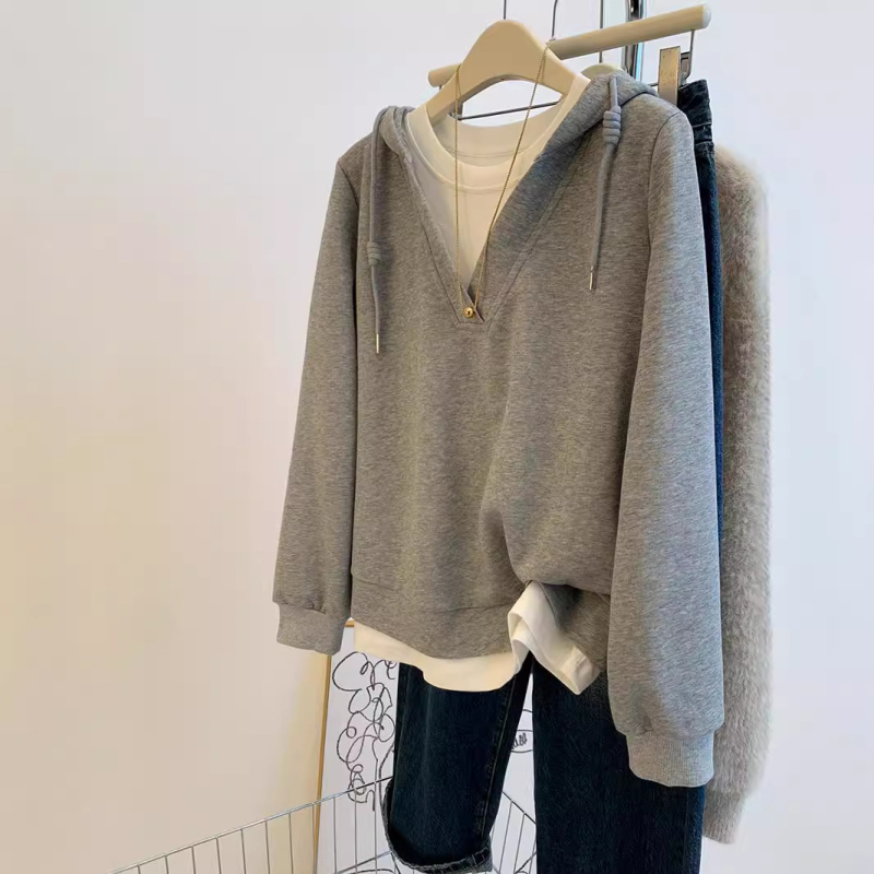 Mikina s kapucňou voľného strihu, dizajn s falošnými dvoma časťami, panelové koláže, dlhé rukávy