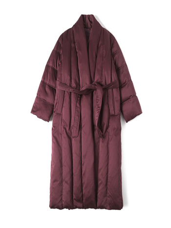 Pehelykabát, hosszú fazon, bő szabású, tolltöltet, poliészter anyag