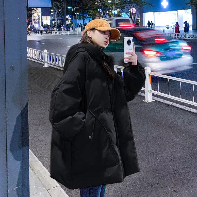 Ženski kaput srednje duljine, vodootporan i topao s punjenjem od poliestera i pamuka, kapuljača, zip