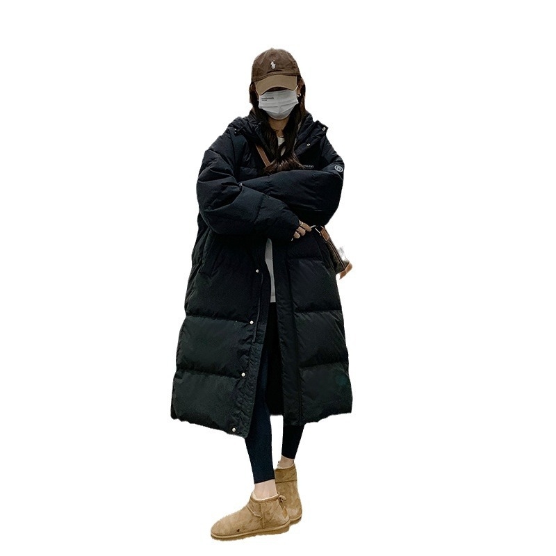 Fehér kacsa tollal töltött téli dzseki, kasmír tartalom 91–95%, vastag szigetelés, hosszú fazon 80–100 cm, kapucnival és zipzárral