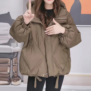 Ženska kapuljačasta jakna s punom od pamuka, opuštenog kroja, srednja duljina, dugi rukavi, prednji zatvarač