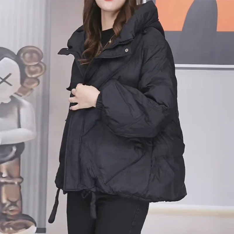 Ženska kapuljačasta jakna s punom od pamuka, opuštenog kroja, srednja duljina, dugi rukavi, prednji zatvarač