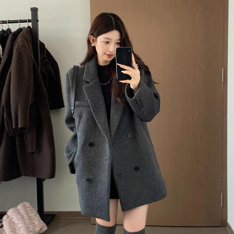 Ženski vuneni kaput – Hepburn stil, korejski stil, dvostruko kopčanje, ovratnik stila od sakoa, srednja duljina, zimski vanjski kaput (2025)