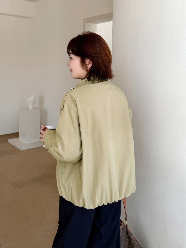 Korejskog stila kardigan s tkanim twillom i punom pamukom podstavom, zatvarač, srednja duljina 65–80 cm, poliester ≥95%