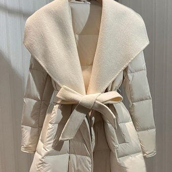 Reverzibilna chenille jakna s punom od imitacijske svile, ultra kratka duljina ≤40 cm, polo ovratnik, vanjska tkanina s udjelom spandeksa