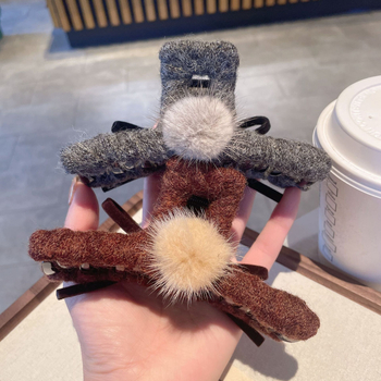 Κλιπ μαλλιών με μπάλα γούνας από βελούδο, χειροποίητο, τύπος γκριπερ, ρετρό σχεδιασμός, φρέσκο και γλυκό στυλ για γυναίκες