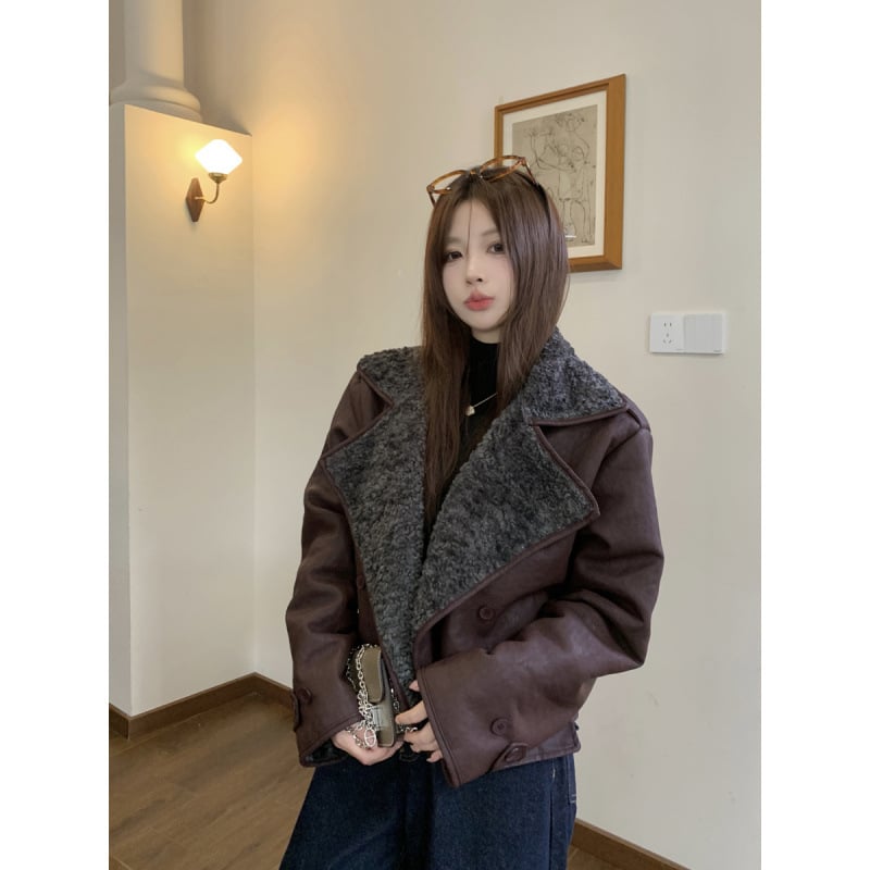 Žensko PU kožno kratko jakna s umjetnim ovčjim krznom, moto stil, patchwork dizajn, zima 2024