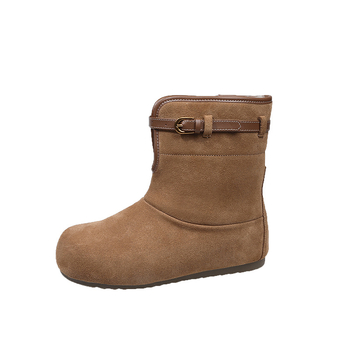 Ženske zimske čizme, gornji dio od suedea, unutrašnjost od umjetnog pliša, niski kroj, gumena potplata