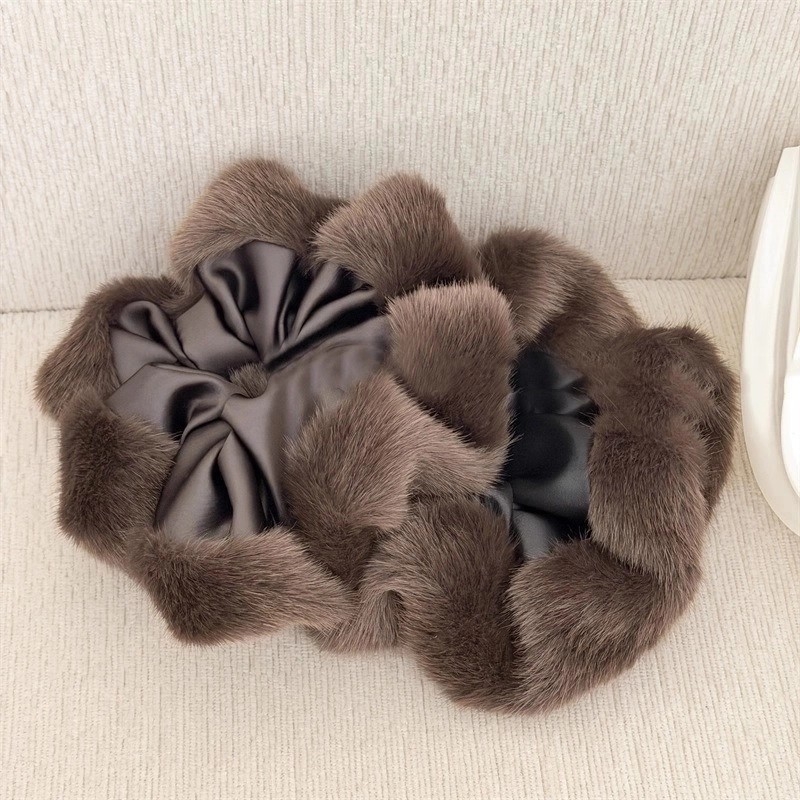 Δαχτυλίδι μαλλιών με μείγμα υλικών, χειροποίητο, μάρκα Decorate the fairy, φθινόπωρο 2025, στυλ απλό