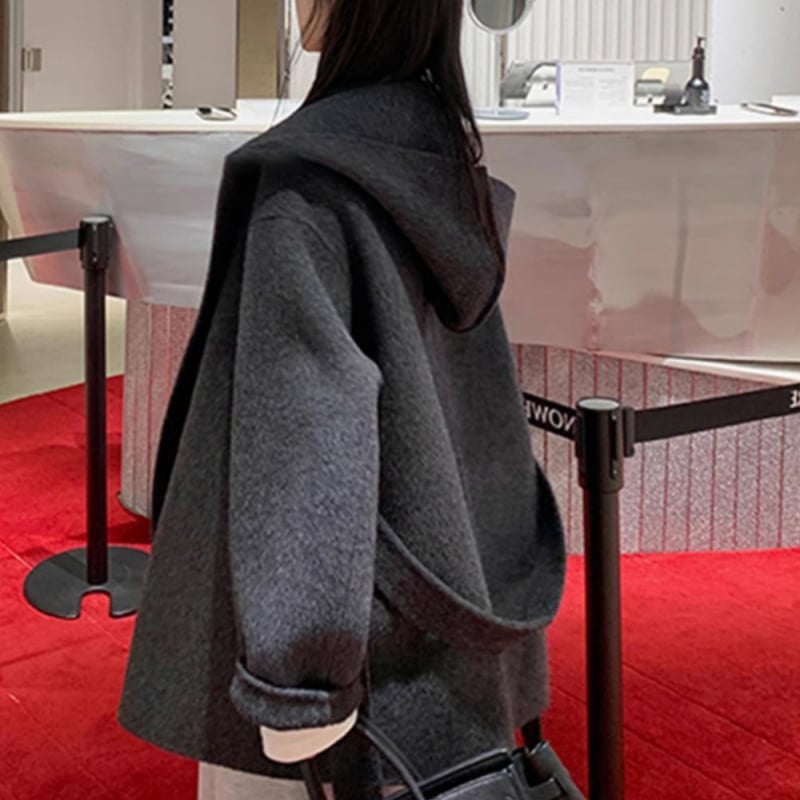 Palto od Chenille, quilted dizajn, slobodan kroj, kratka duljina, ovratnik sakoa