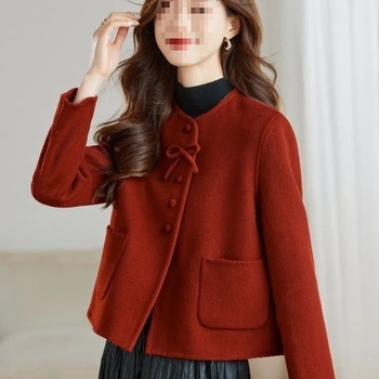 Palton scurt din chenille, croială lejeră, guler rotund, mâneci 3/4, primăvară 2025, pentru femei adulte