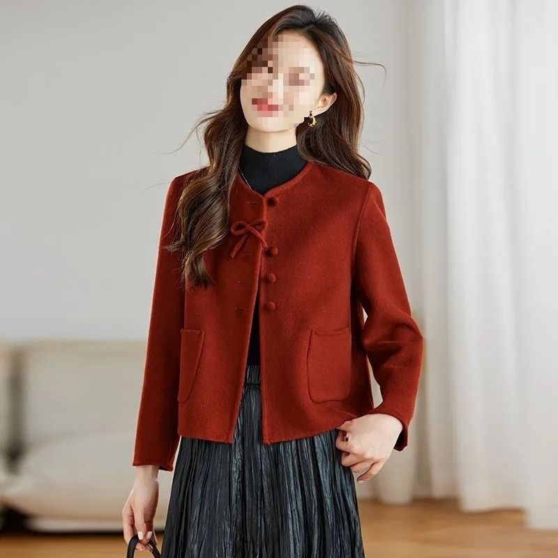 Palton scurt din chenille, croială lejeră, guler rotund, mâneci 3/4, primăvară 2025, pentru femei adulte