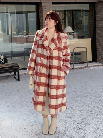 Dugi vuneni kaput s okruglim ovratnikom, uski kroj, produžena duljina, mješavina elastana