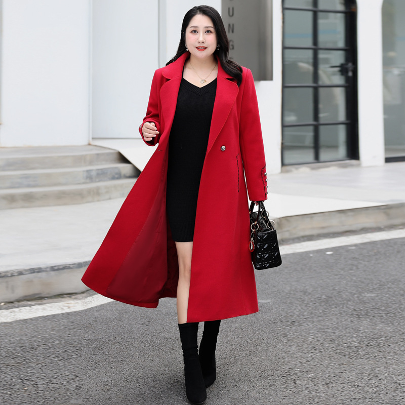 Ženski vuneni kaput, dug 80–100 cm, ovratnik u stilu sakoi, 70–80% pamuka s akrilom, elegantan gradski stil