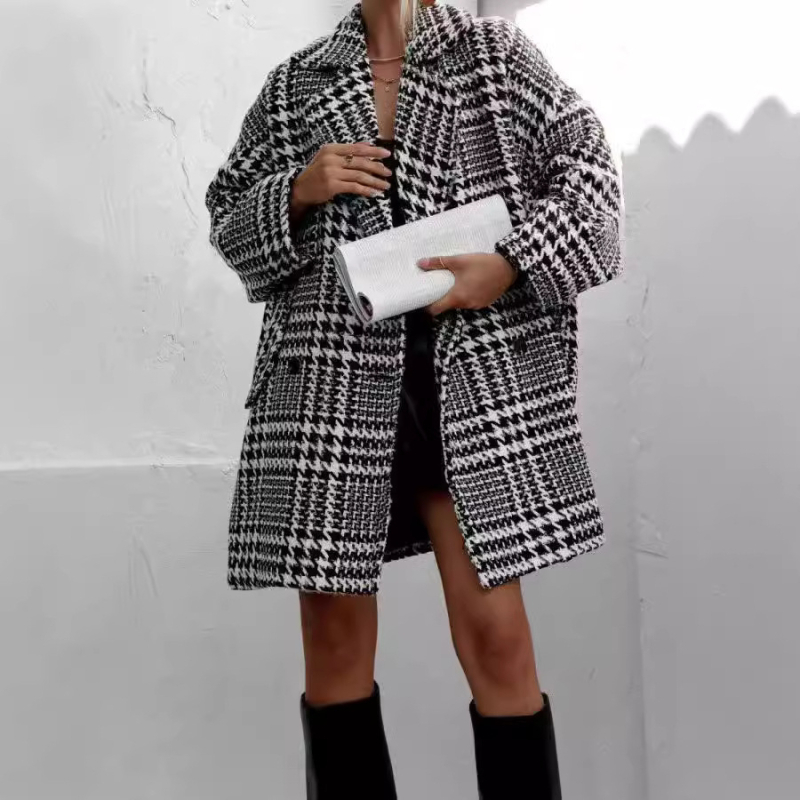 Ženski kaput s houndstooth karom, debeo, podstava, labav kroj, dvostruko kopčanje, ovratnik od sakoa