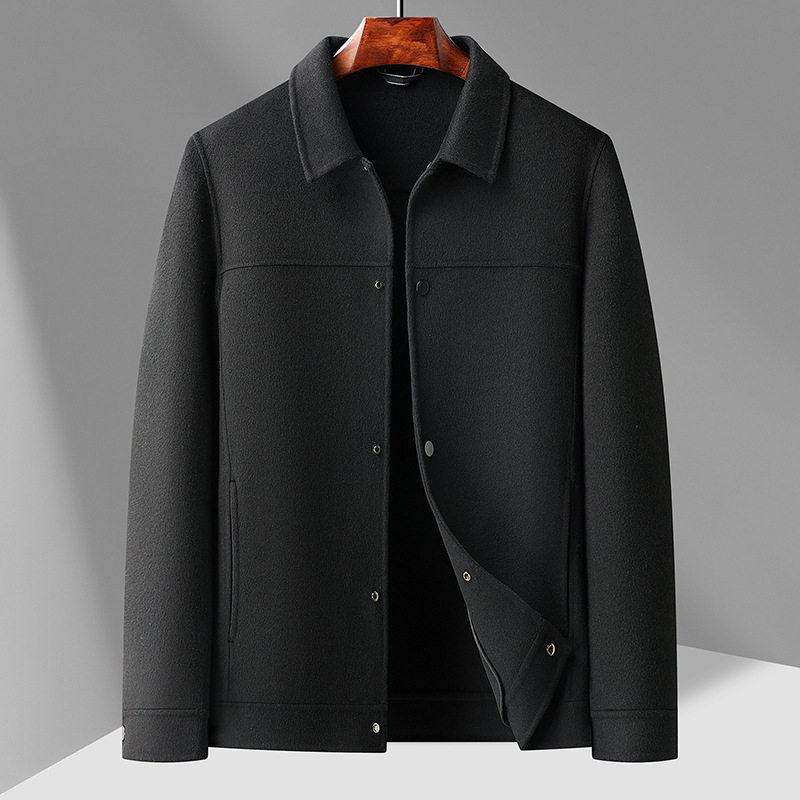 Jakna od vune s dvostrukom baršunastom podstavom, jednostruko kopčanje, debela izolacija, 70% vune