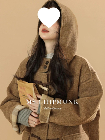 Ženski kaput s kapuljom i gumbima od roga - normalna duljina, dugi rukavi, poliester 90–95%, zima 2025, japansko-korejski ležerni stil