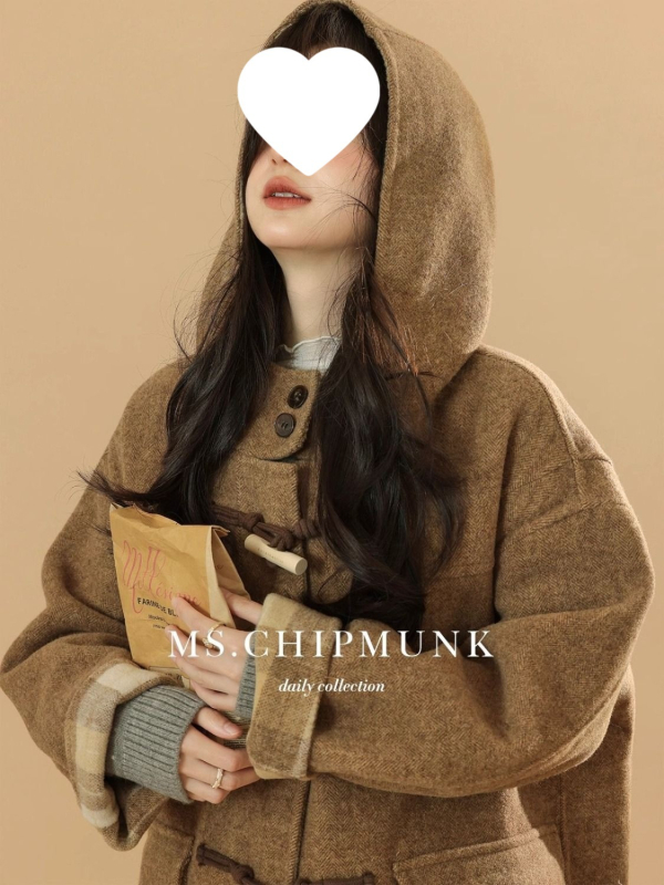 Ženski kaput s kapuljom i gumbima od roga - normalna duljina, dugi rukavi, poliester 90–95%, zima 2025, japansko-korejski ležerni stil