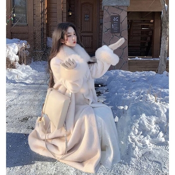 Γυναικείο παλτό από πολυεστέρα με ψεύτικη γούνα στα μανίκια, μεσαίου μήκους, κανονική γραμμή, τετράγωνος γιακά, κλείσιμο με ένα κουμπί