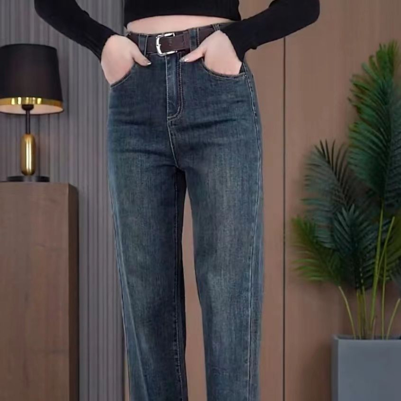 Ženske traperice visokim strukom i fleece podstava, denim od pamuka, ravni kroj, debeli materijal (visok struk; fleece podstava; denim od pamuka; debeli materijal; ravni kroj)