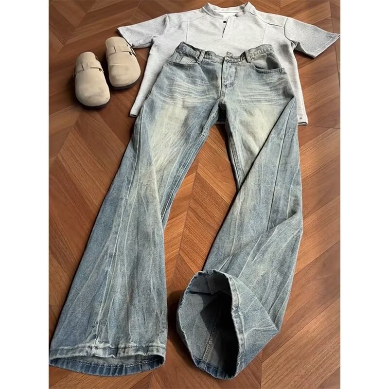 Traperice u američkom stilu, blago šire nogavice, slim fit kroj, duljina do poda, casual