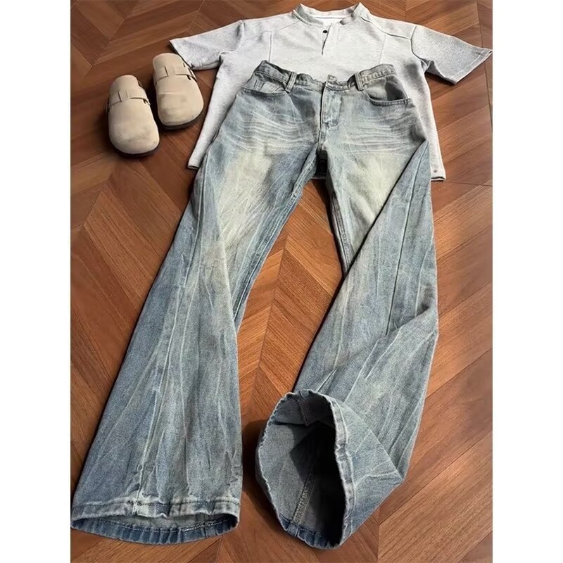 Traperice u američkom stilu, blago šire nogavice, slim fit kroj, duljina do poda, casual