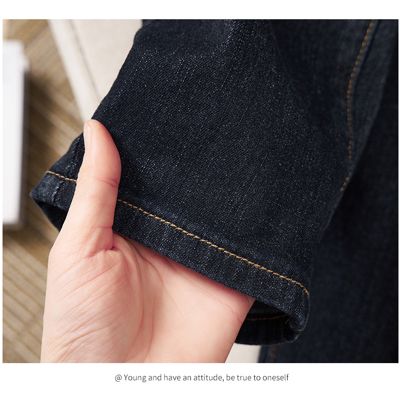 Дамски дънки със стретч, къс модел с тесен крак, 70–80% памук-полиестер