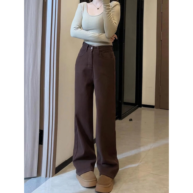 Džins hlače ravnog kroja, podstavljene flisom, debeli materijal, slobodan obim struka, 95% pamuk (Zima 2024)