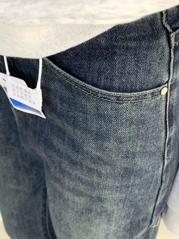 Džinsice širokih nogavica, visokim strukom, denim s 50–70% pamuka i poliester, elegantan gradski stil, jesen 2025