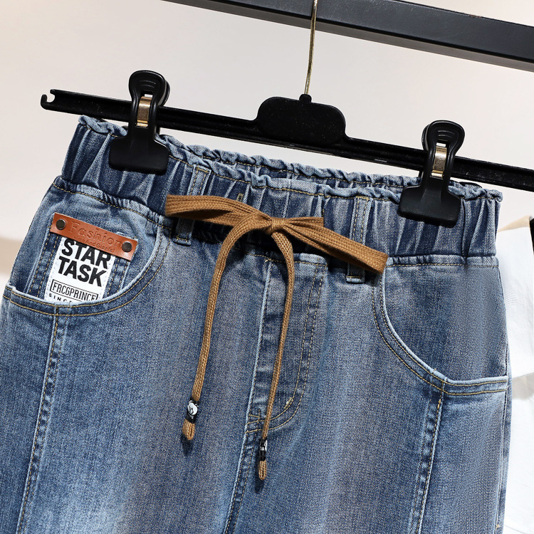 Γυναικείοι τζιν από ντένιμ, ψηλόμεσα παντελόνια τύπου χαρέμ, βαμβακερή σύνθεση 70–80%, καλοκαίρι 2025