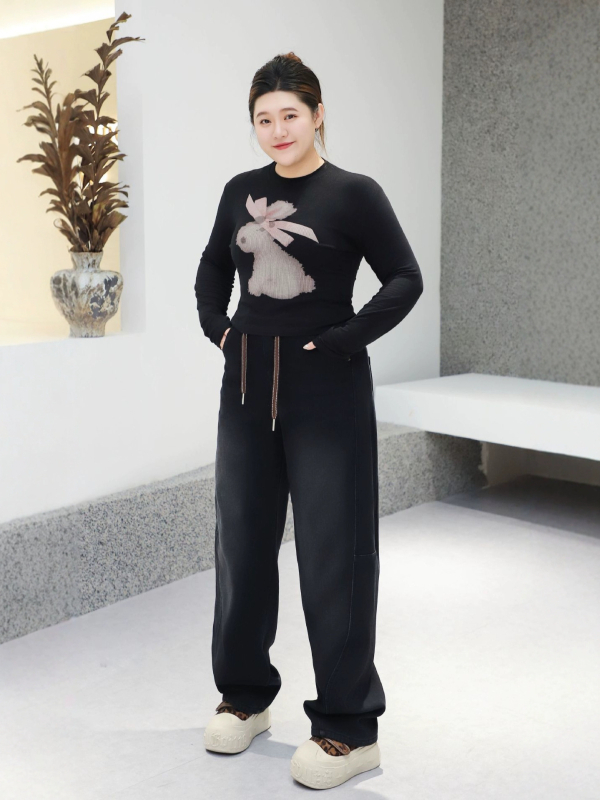 Дамски дънки с флис, висока талия, свободен силует, дебел деним с 50–70% памук и до 30% еластан, каубойски стил, зима 2025