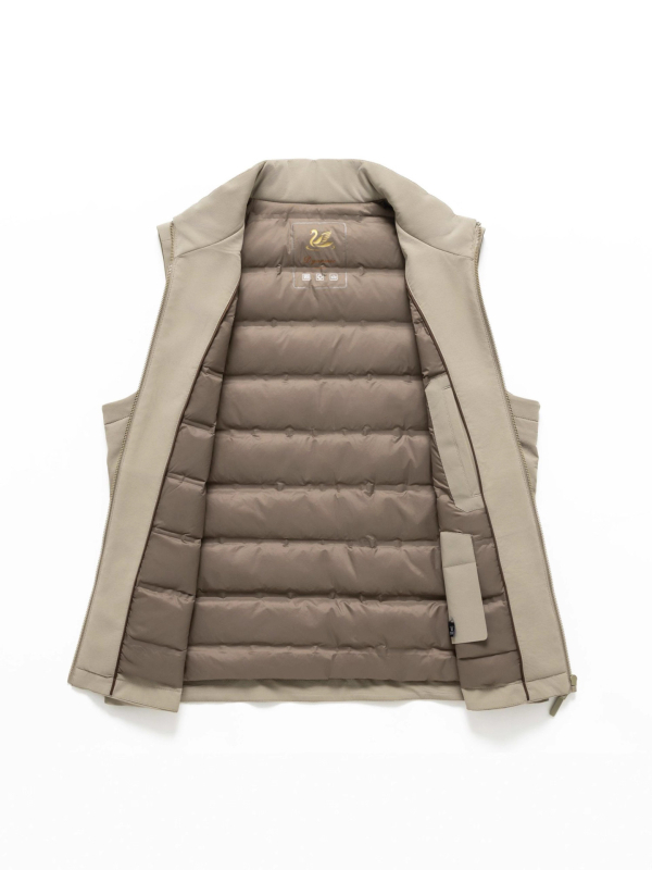 Vīriešu pūkaina vesta ar stāvošu apkakli, rāvējslēdzējs, bieza izolācija, 81–85% pūka, sānu kabatas