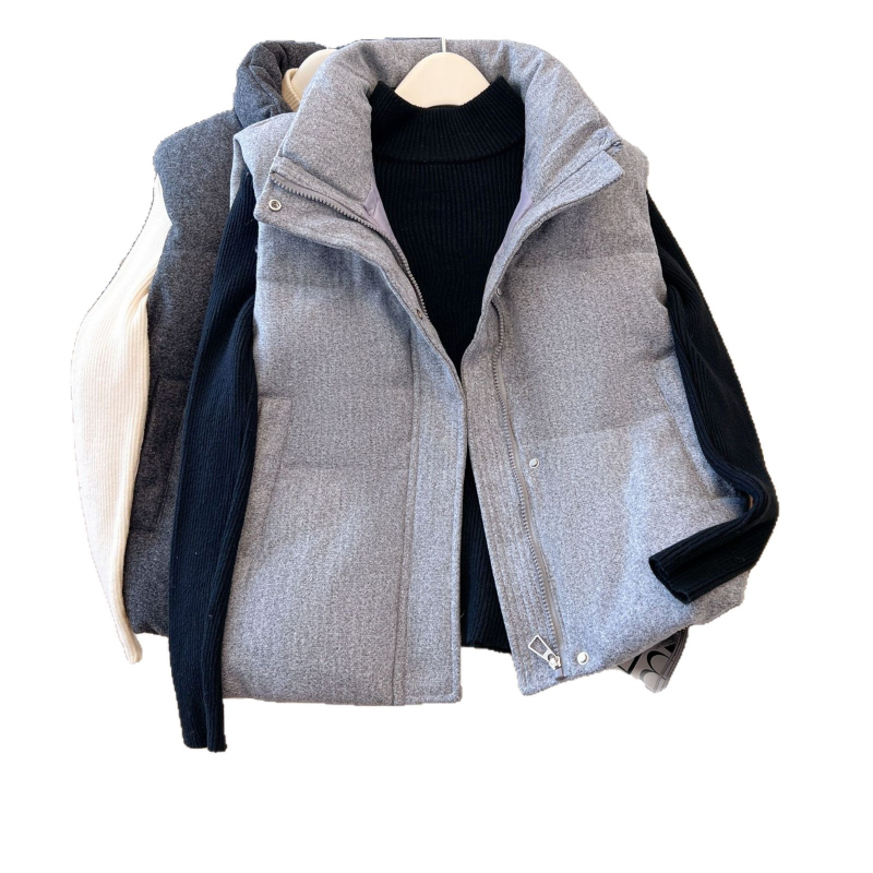 Vesta sa stojećim ovratnikom, vunena tkanina, punjenje od poliestera i pamuka, jednobojna, zatvarač, opuštena silueta, elegantan gradski stil, 2025 ljeto