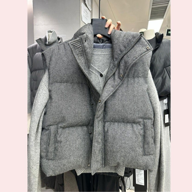 Ženski bezrukavni prsluk s polo ovratnikom, Chenille tkanina, ispun od imitacijske svile i pamuka, prednji zatvarač, redovna duljina