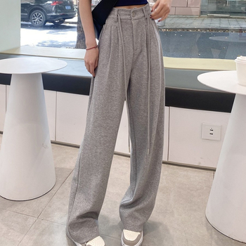 Ženske široke sportske hlače, visoki struk, ravni kroj, do poda, s vezicom u struku (Poliester 90–95%, Drugo <30%, Vezica u struku, Duljina do poda, Proljeće 2025)