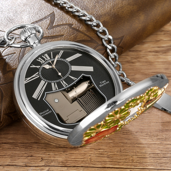 Kvarca muzikālais kabatas pulkstenis ar izgrieztiem ziedu un tauriņu motīviem, pasaules laiks, 58 mm skaitītāja diametrs, cinka sakares korpuss