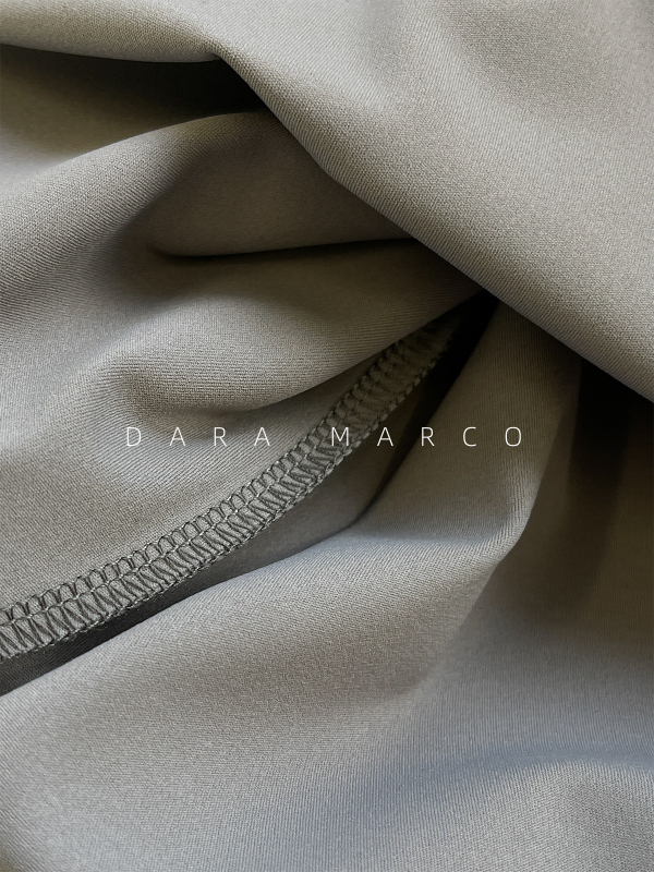 Ženske joga hlače visokim strukom, uspravni kroj, od tkanine, 70–80% spandexa, gradski stil, proljeće 2025 izdanje